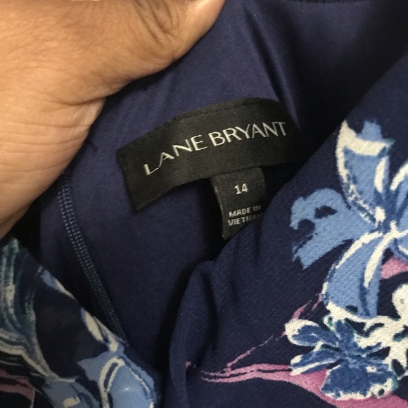 Lane Bryant Printed Split FlutterSleeve Midi Dress - Picture 5 of 8